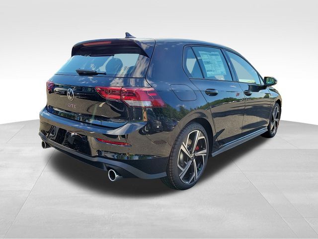 2024 Volkswagen Golf GTI SE