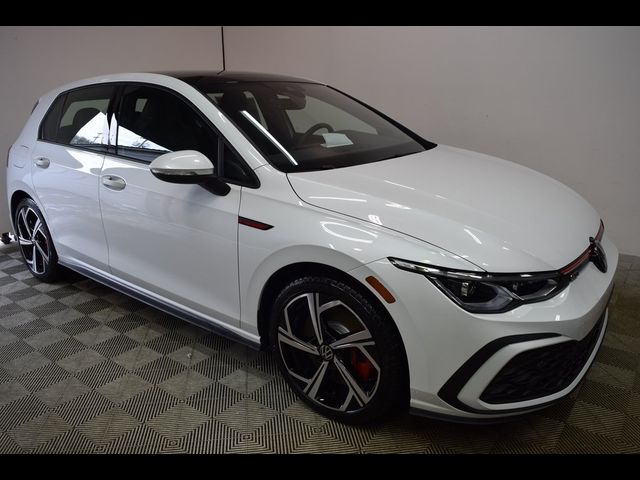 2024 Volkswagen Golf GTI SE