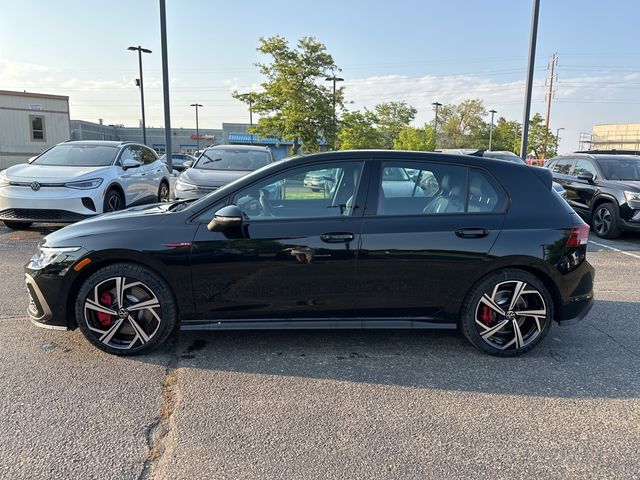 2024 Volkswagen Golf GTI SE