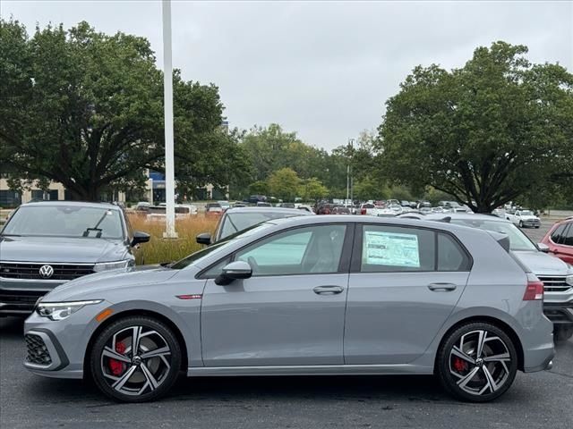 2024 Volkswagen Golf GTI SE