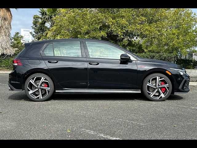 2024 Volkswagen Golf GTI SE