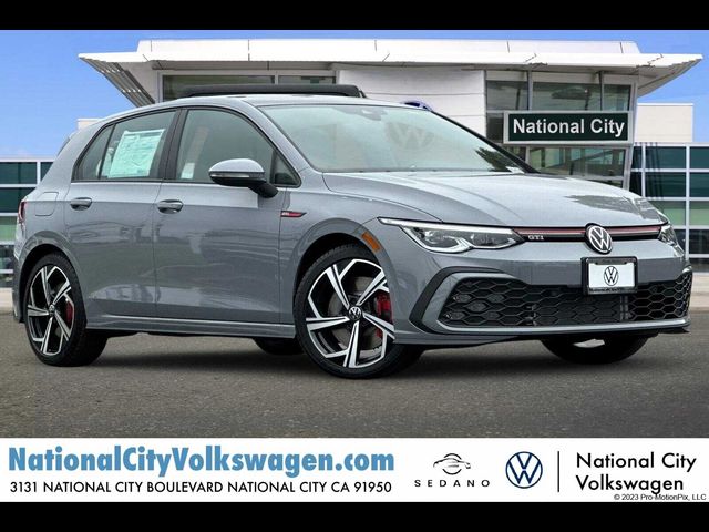 2024 Volkswagen Golf GTI SE