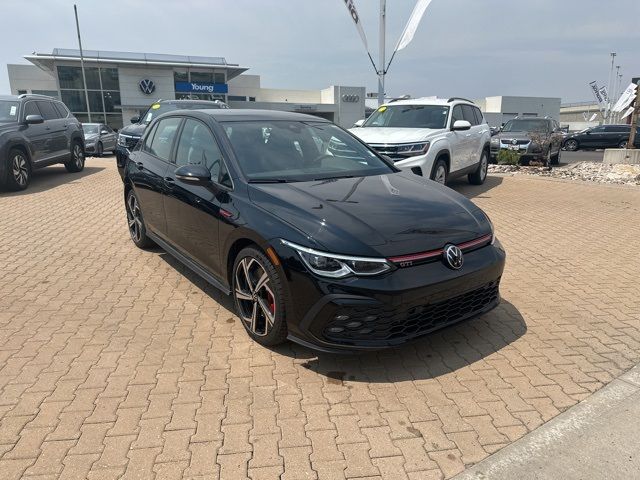 2024 Volkswagen Golf GTI SE