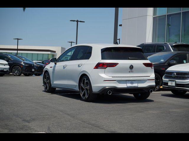 2024 Volkswagen Golf GTI SE