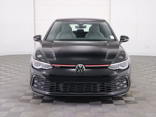 2024 Volkswagen Golf GTI SE