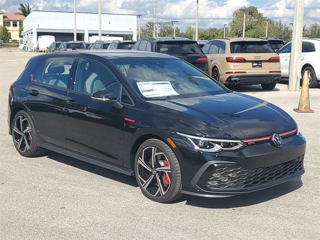 2024 Volkswagen Golf GTI SE