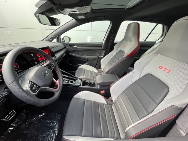 2024 Volkswagen Golf GTI SE