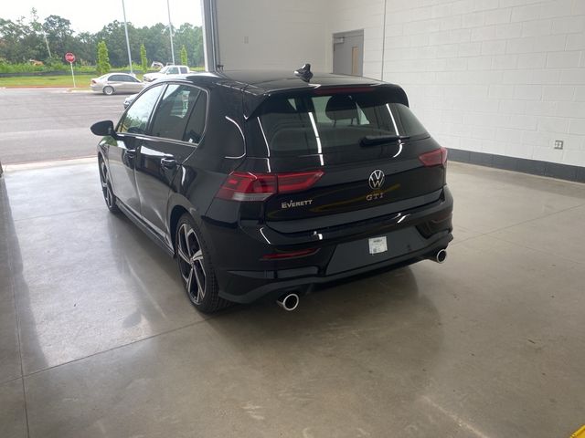 2024 Volkswagen Golf GTI SE