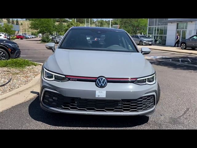 2024 Volkswagen Golf GTI SE