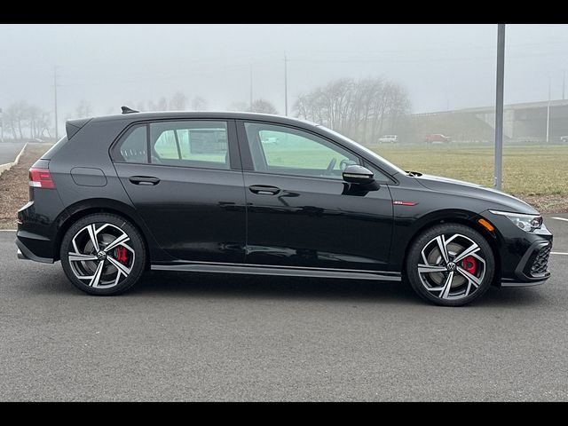 2024 Volkswagen Golf GTI SE