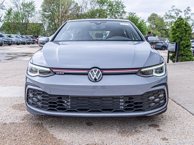 2024 Volkswagen Golf GTI SE