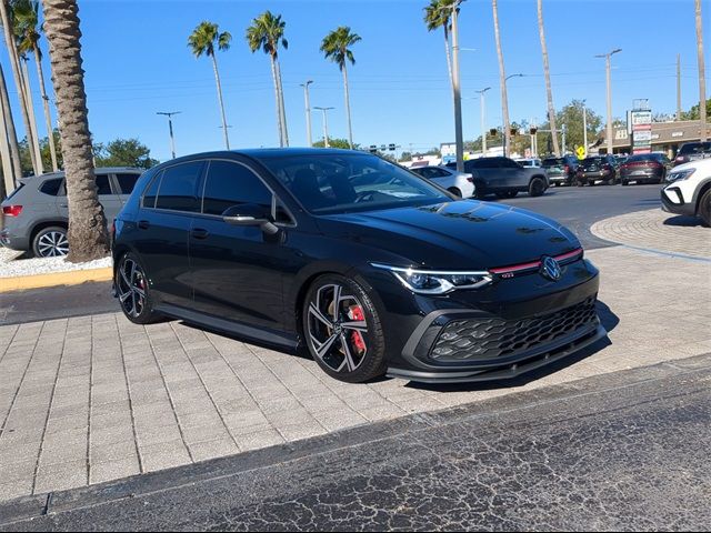 2024 Volkswagen Golf GTI SE