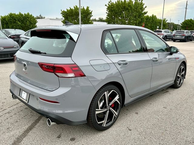 2024 Volkswagen Golf GTI SE