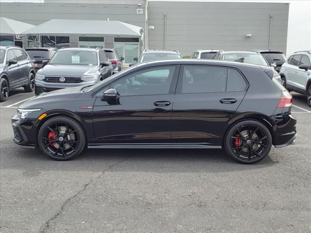 2024 Volkswagen Golf GTI 380 Autobahn