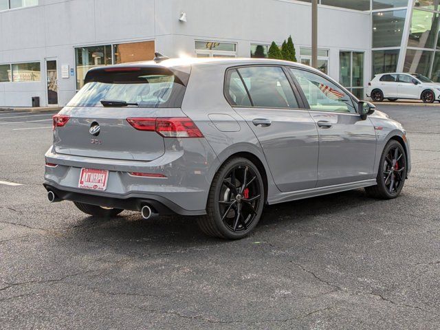 2024 Volkswagen Golf GTI 380 SE