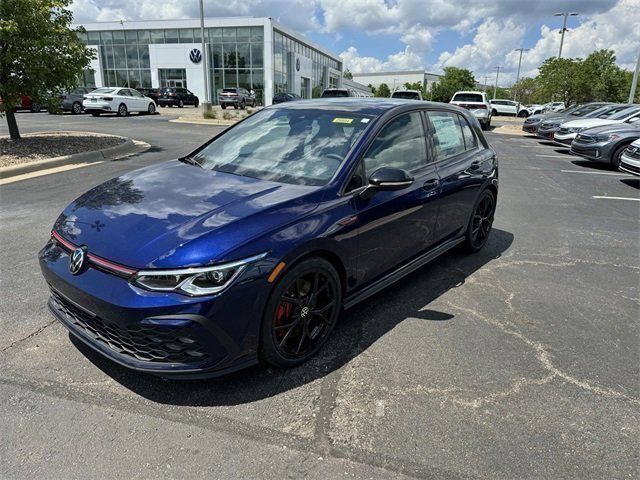 2024 Volkswagen Golf GTI 380 SE