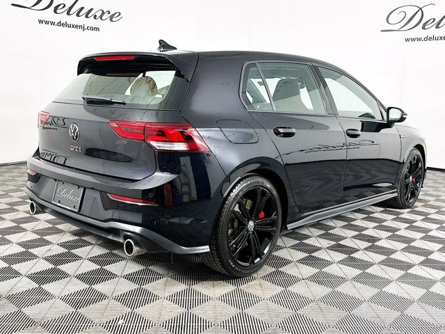 2024 Volkswagen Golf GTI 380 SE