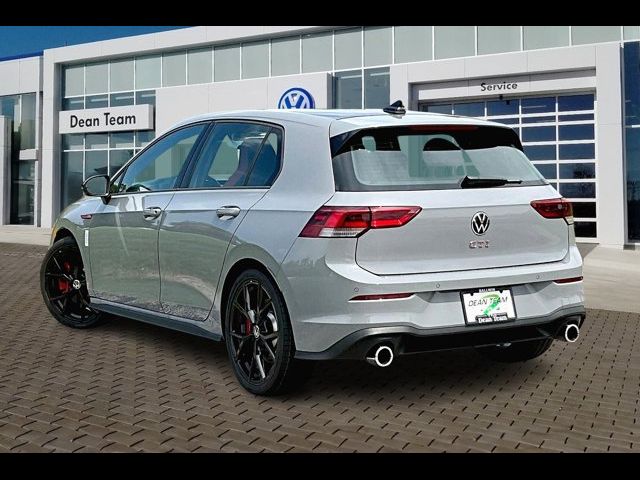 2024 Volkswagen Golf GTI 380 SE