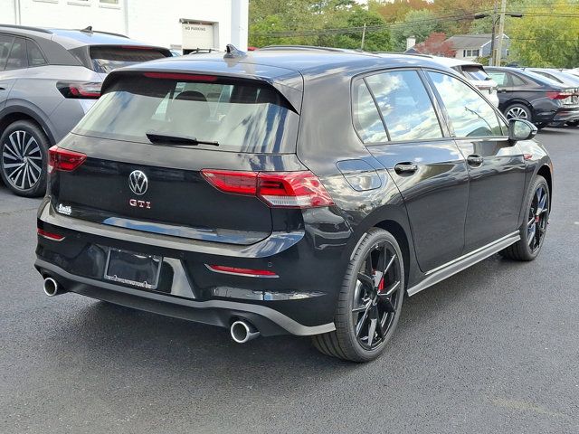 2024 Volkswagen Golf GTI 380 SE