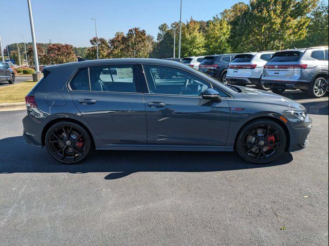 2024 Volkswagen Golf GTI 380 SE