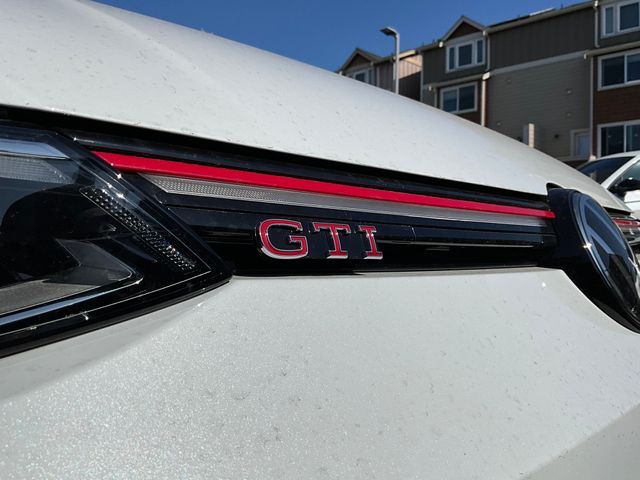 2024 Volkswagen Golf GTI Autobahn