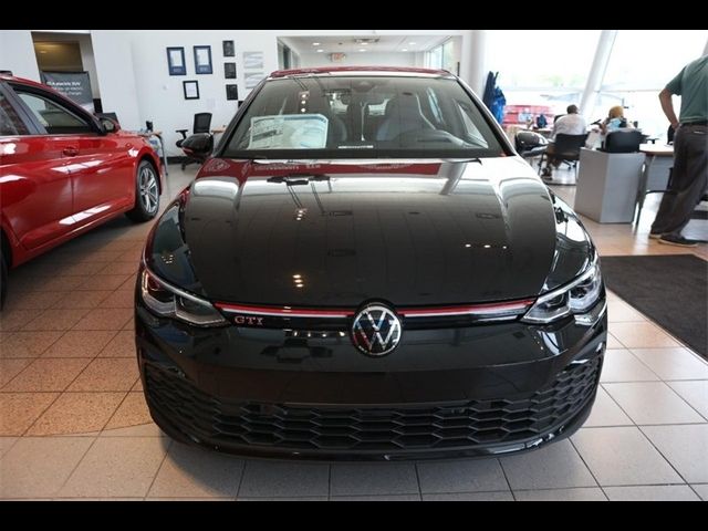 2024 Volkswagen Golf GTI Autobahn