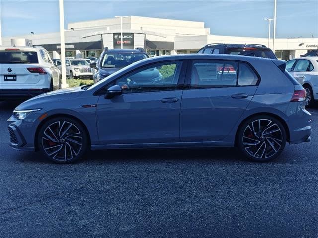 2024 Volkswagen Golf GTI Autobahn