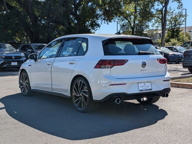 2024 Volkswagen Golf GTI Autobahn