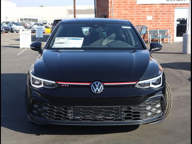 2024 Volkswagen Golf GTI 380 SE