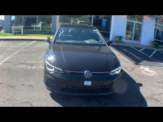 2024 Volkswagen Golf GTI 380 SE