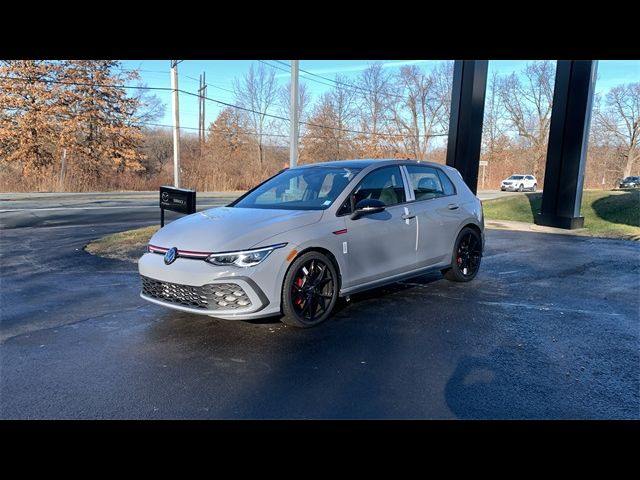 2024 Volkswagen Golf GTI 380 SE