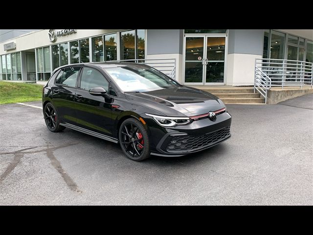 2024 Volkswagen Golf GTI 380 SE