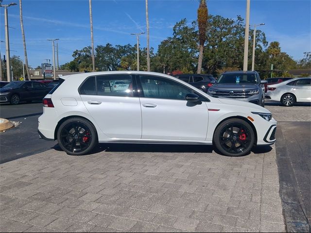 2024 Volkswagen Golf GTI 380 SE