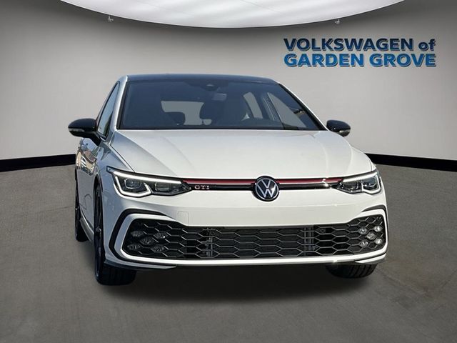 2024 Volkswagen Golf GTI 380 SE