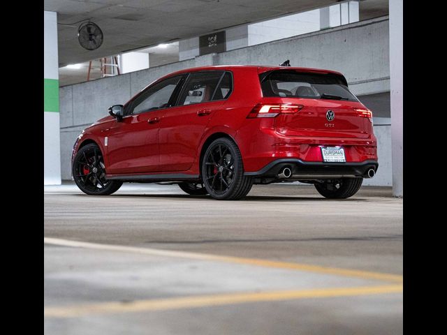 2024 Volkswagen Golf GTI 380 SE