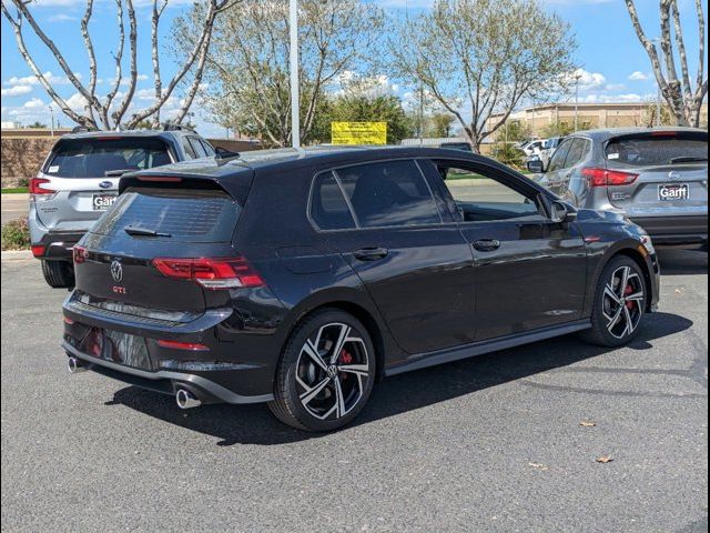 2024 Volkswagen Golf GTI SE