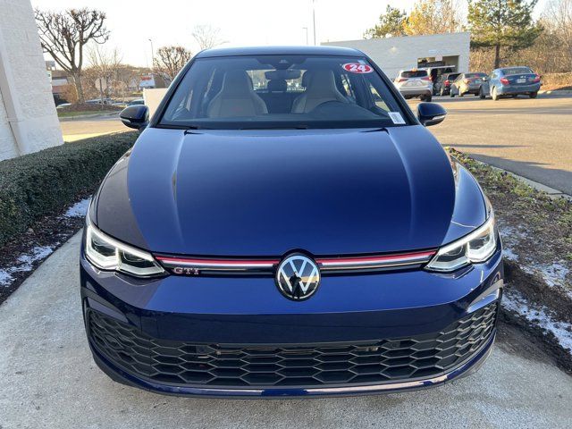 2024 Volkswagen Golf GTI SE