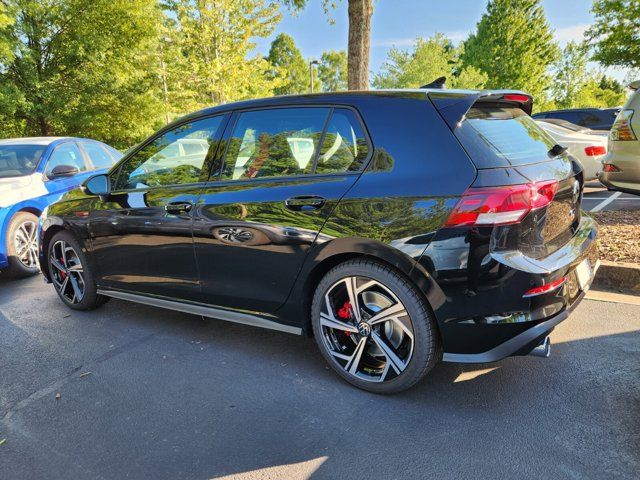 2024 Volkswagen Golf GTI SE