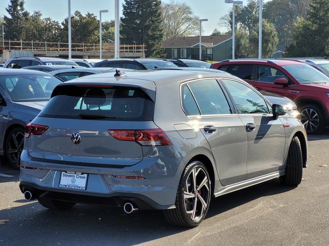 2024 Volkswagen Golf GTI SE