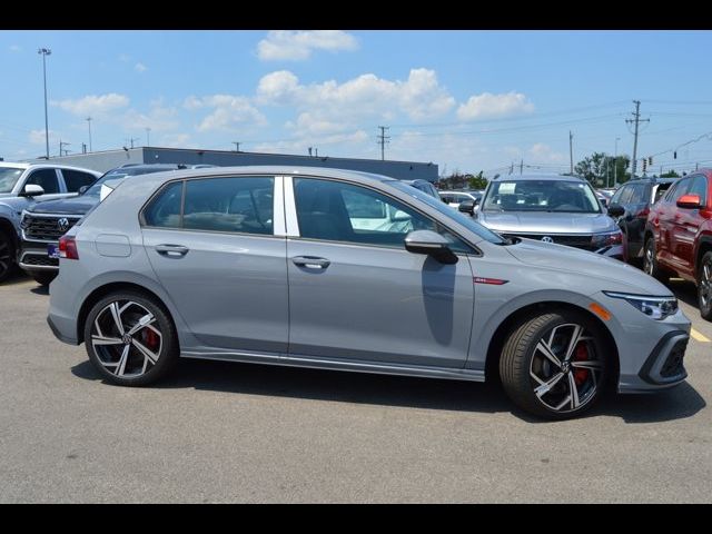 2024 Volkswagen Golf GTI SE