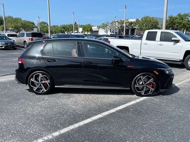 2024 Volkswagen Golf GTI SE