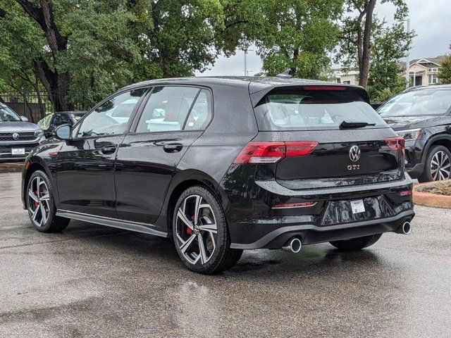 2024 Volkswagen Golf GTI SE