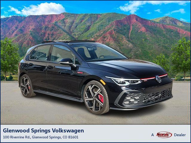 2024 Volkswagen Golf GTI SE