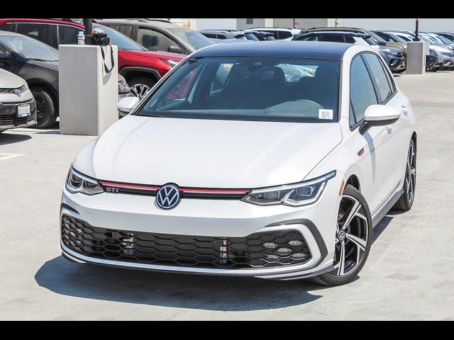 2024 Volkswagen Golf GTI SE