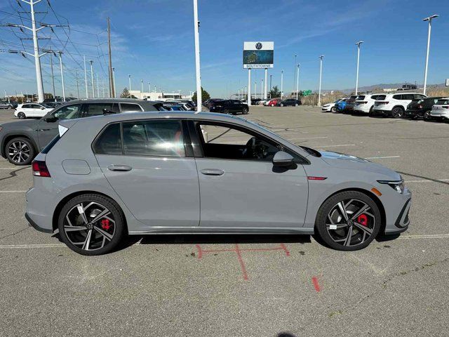 2024 Volkswagen Golf GTI SE