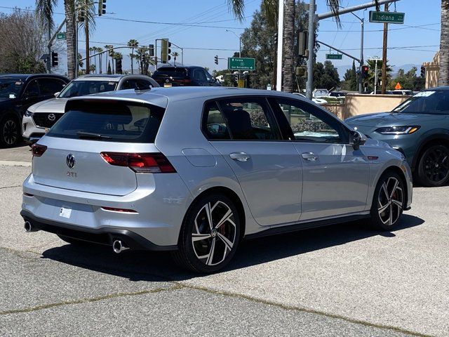 2024 Volkswagen Golf GTI SE