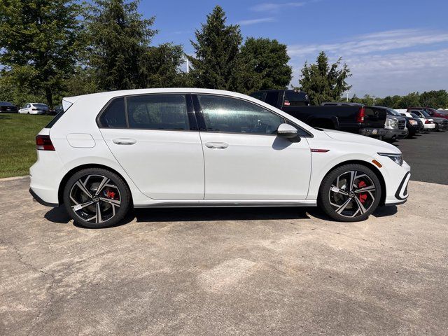 2024 Volkswagen Golf GTI SE