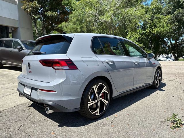 2024 Volkswagen Golf GTI SE