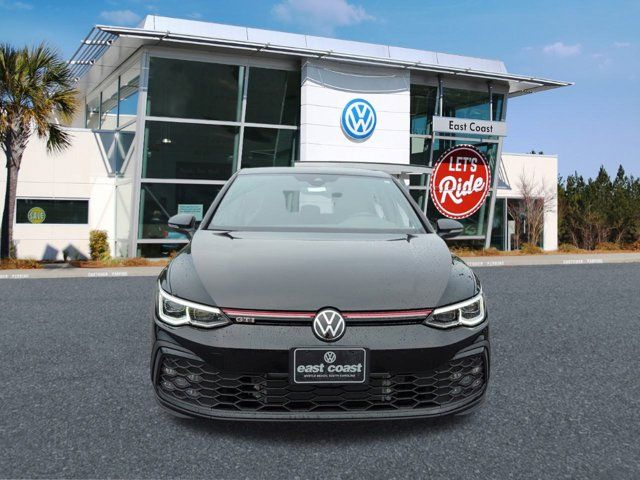 2024 Volkswagen Golf GTI SE