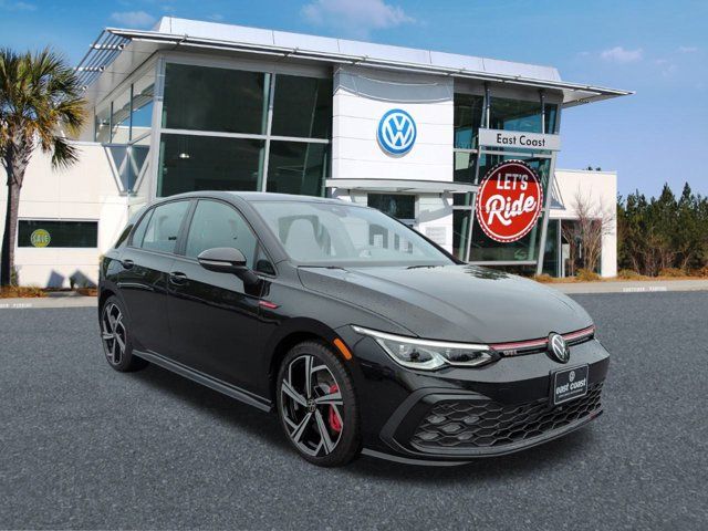 2024 Volkswagen Golf GTI SE